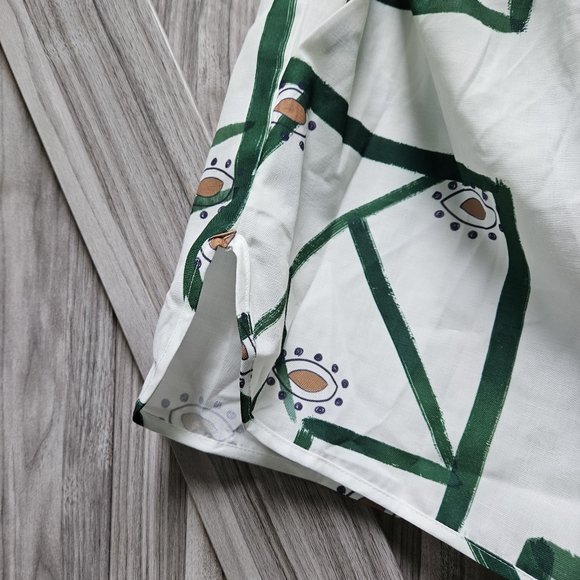 Commense Sancia’s Cosima Short Set - Picture 11 of 16